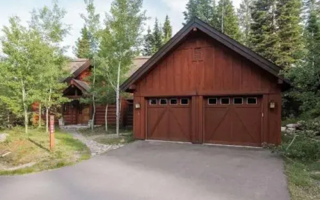 Discovery Chalet 164