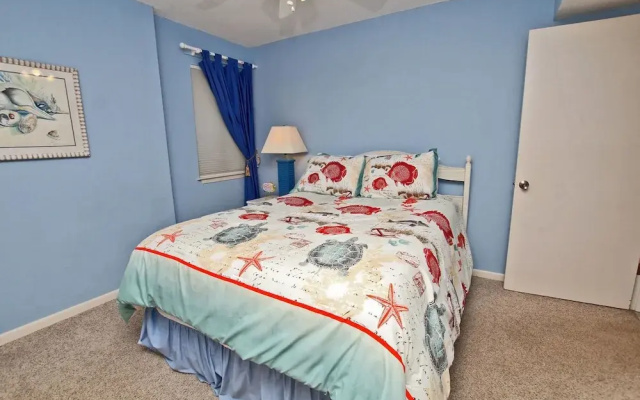 Castaways 5A - 3 Br condo