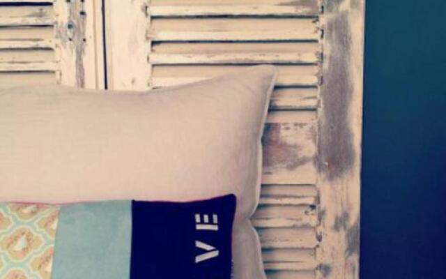 La Maison De La Rive Gauche