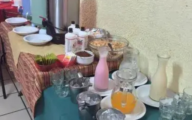 Hotel Palmas Del Lago