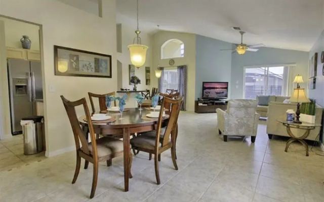 Neverland Villa Solana Resort 4 Br villa by RedAwning