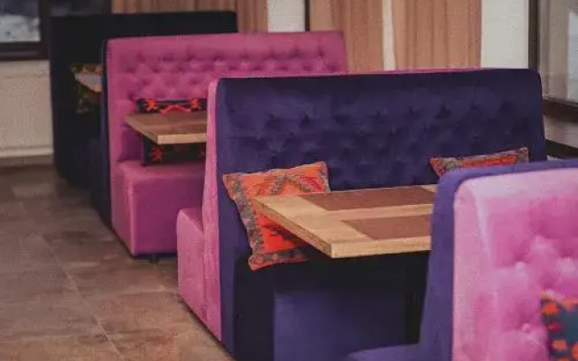 Rahat Hotel