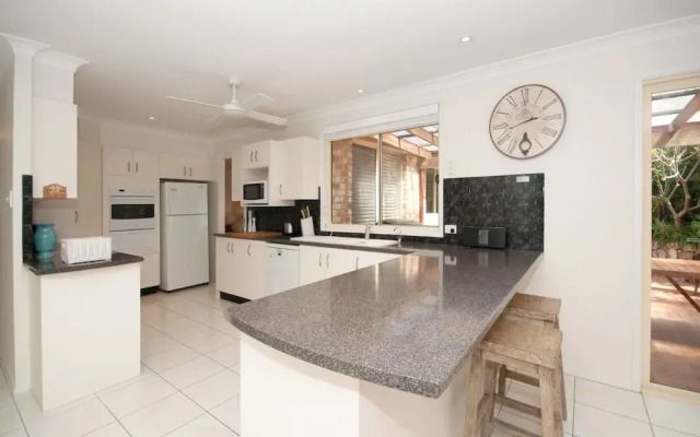 My Shell, 55 Blanch Street
