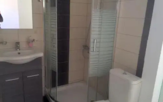 Antonios Hotel Apartments