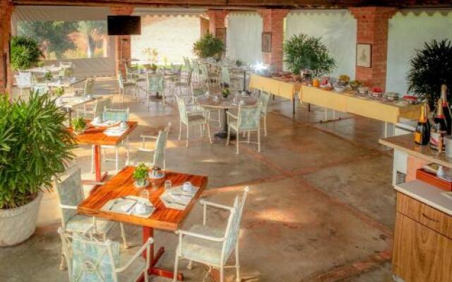 Pousada Vale Do Dinossauro