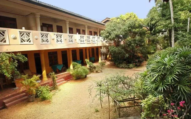 Jaya inn