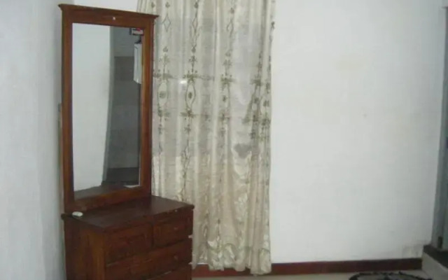 Relax on Hotel Mountlavinia