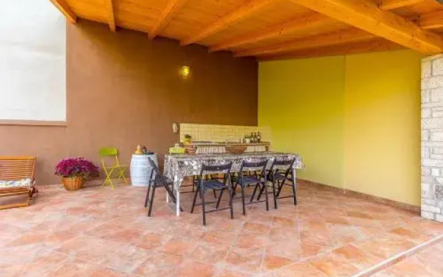 Holiday Home Casa Luigia