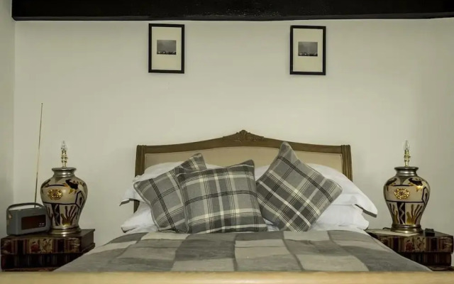 The Apple Tree Inn