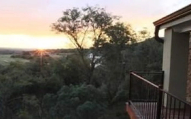 Avian Leisure Bush Lodge