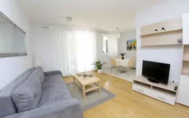 Lila Apartments