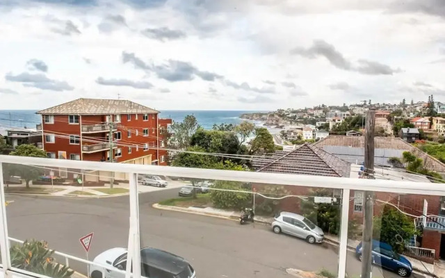 Tamarama Ocean Views H397