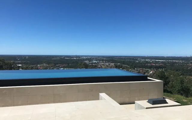 Infinity Edge