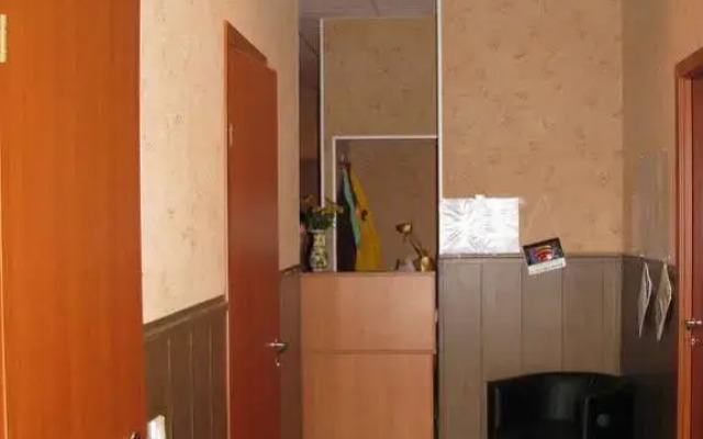 Near Vosstaniya Mini Hotel
