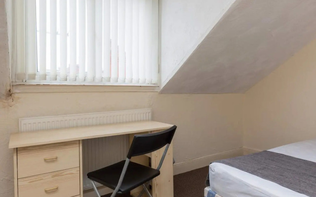 Birmingham Guest House 9
