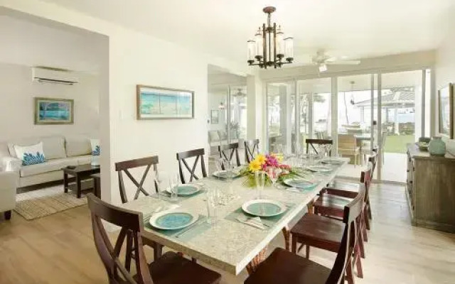 Coral Cay Villas