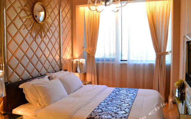 GZ Yicheng Poly Pivot Centre International Apt