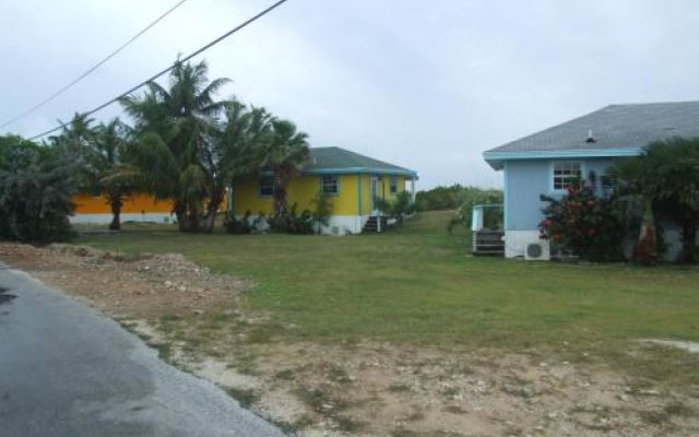 Gunhillbay Beach Villas