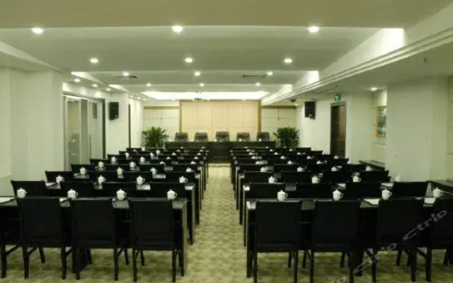 Hua Hai Hotel