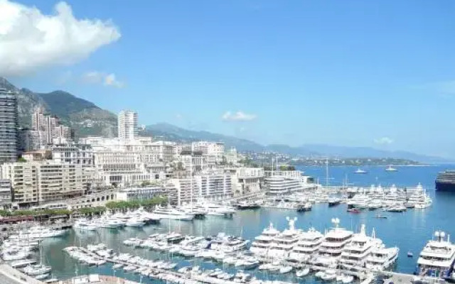 Overlooking Monte-Carlo (Trophée d'Auguste 2)