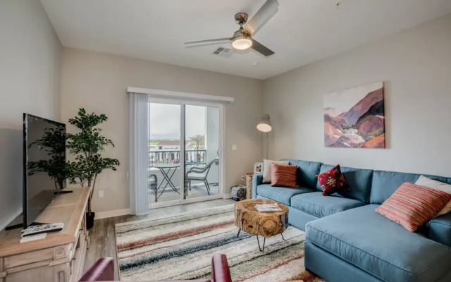 Queen Creek #341 - 2 Br Condo