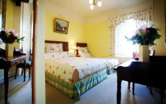 Westbrook House B & B