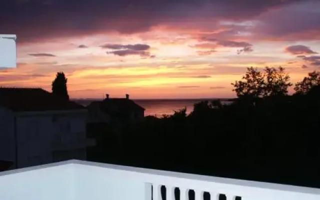 Apartments Toka