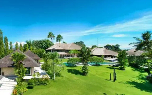 The Chalina Estate