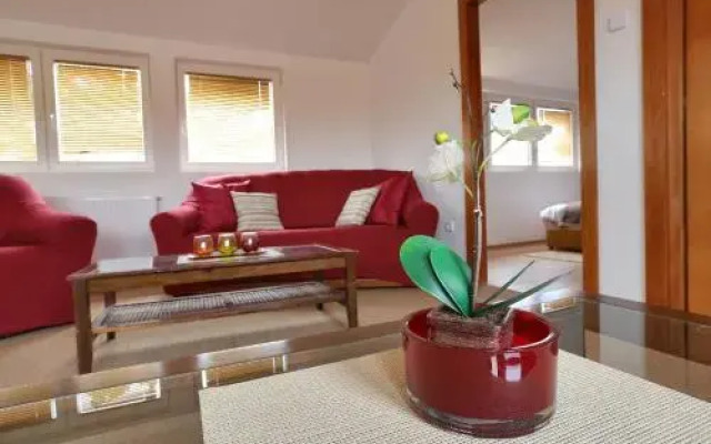 Times Inn Rooms and Apartments