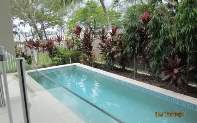 67 Casuarina Beachhouse
