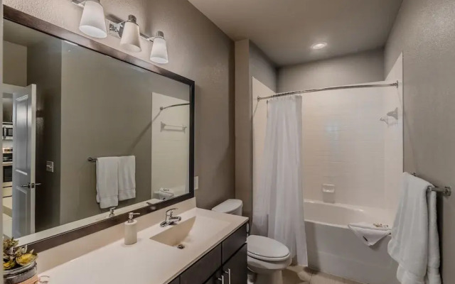 Downtown Dallas 2BR Apts