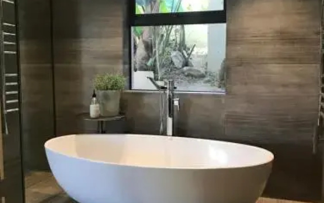 Bantry Bay International Vacation