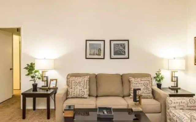 Londonderry Apartment #873933 by RedAwning