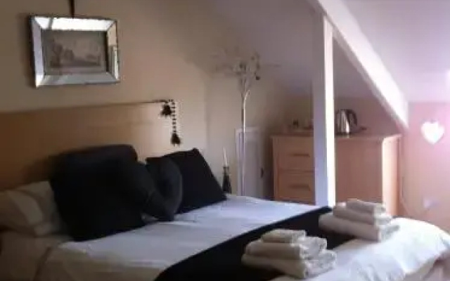 Moor End Bed and Breakfast