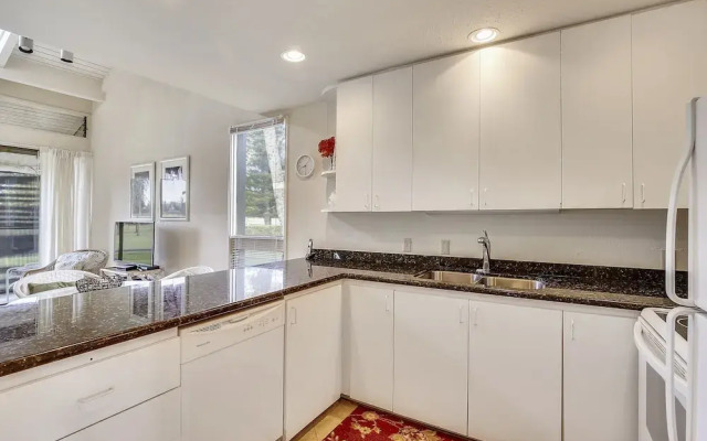 Bird of Paradise - 2 Br Condo