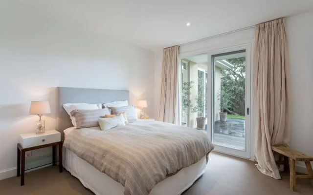 The Portsea Retreat