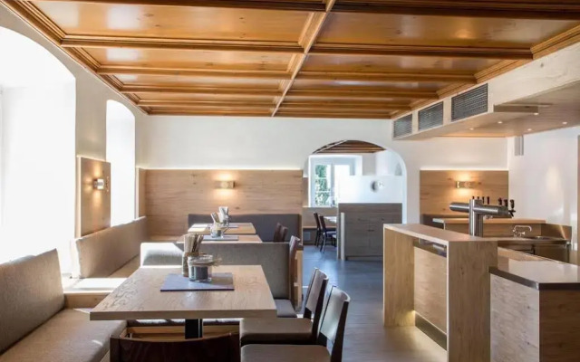 Schloss-Gasthof Sonne