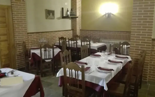 Hotel Puente de Piedra