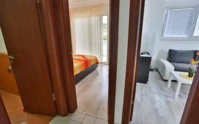 Apartments Lekovic