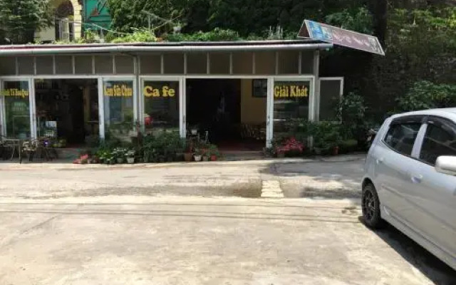 Anh Duc Hotel
