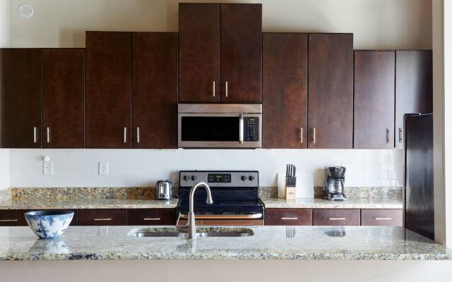 Charming Central Business District Suites by Sonder