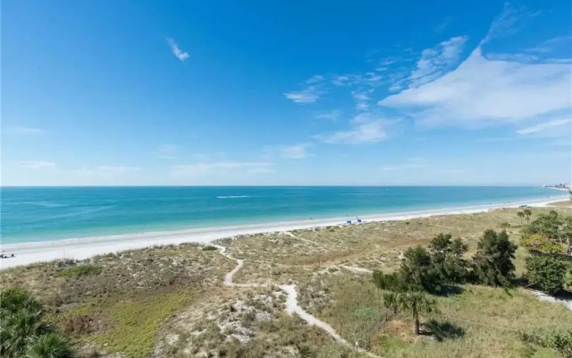 515 Madeira Norte Condo