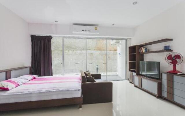 Chic Condo Karon A108