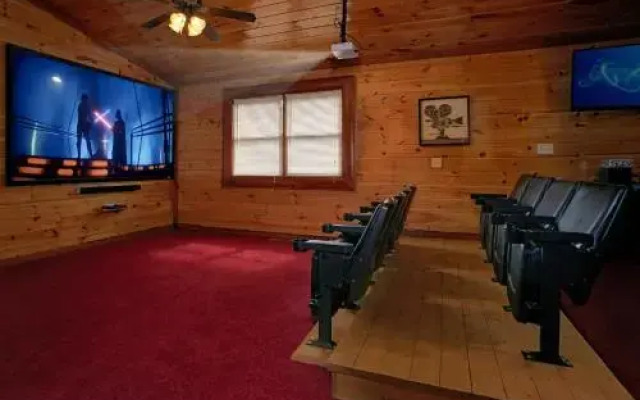 Live Laugh Love Pool Lodge