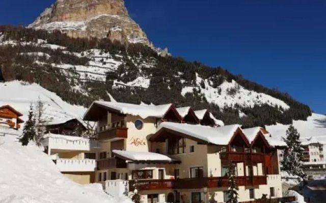 Alpin Apartments Colfosco