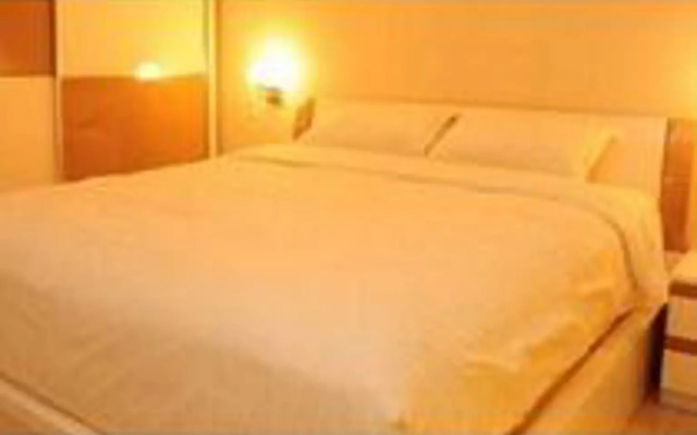 Astute Apartments Yayati