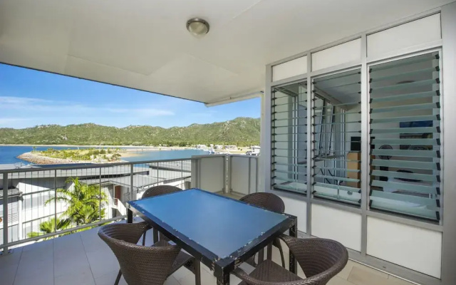 1 Bright Point Apartment 1502