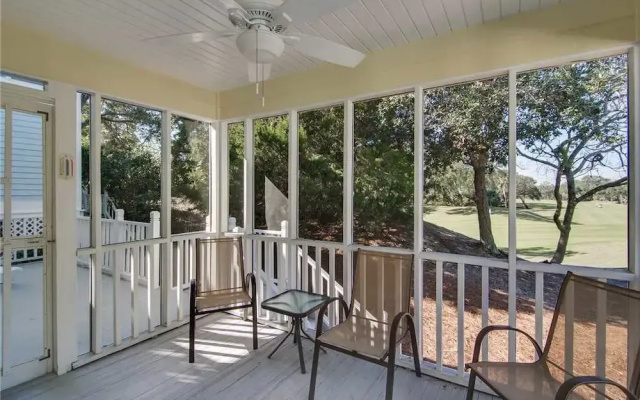 Pelican Bay 42 by RedAwning