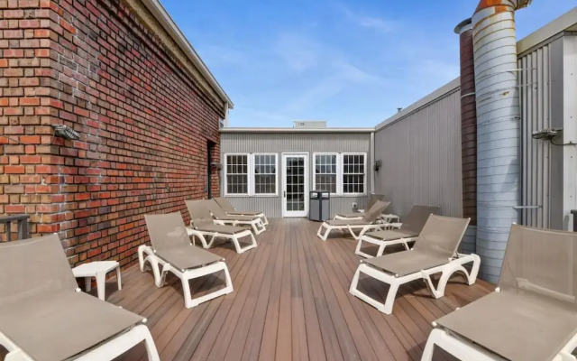 Global Luxury Suites in Downtown Cleveland