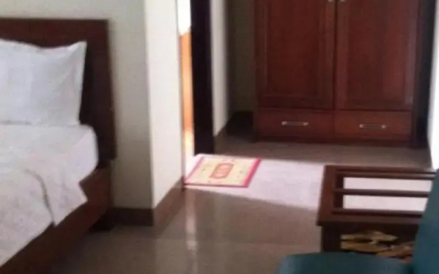 Waikiki Hotel